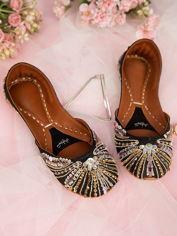 CHANDNI